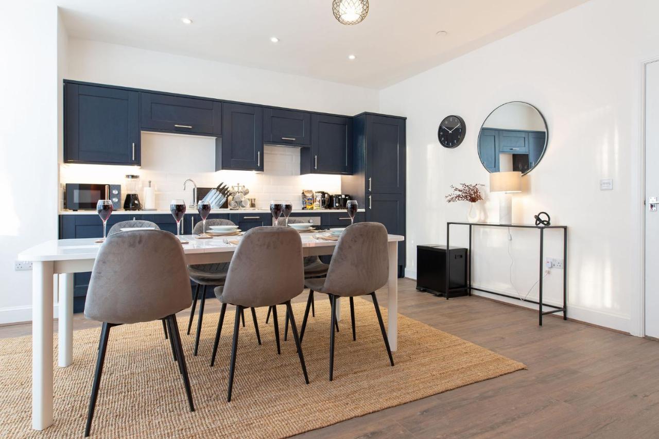Stayright Flats In With Designated Parking Apartment
