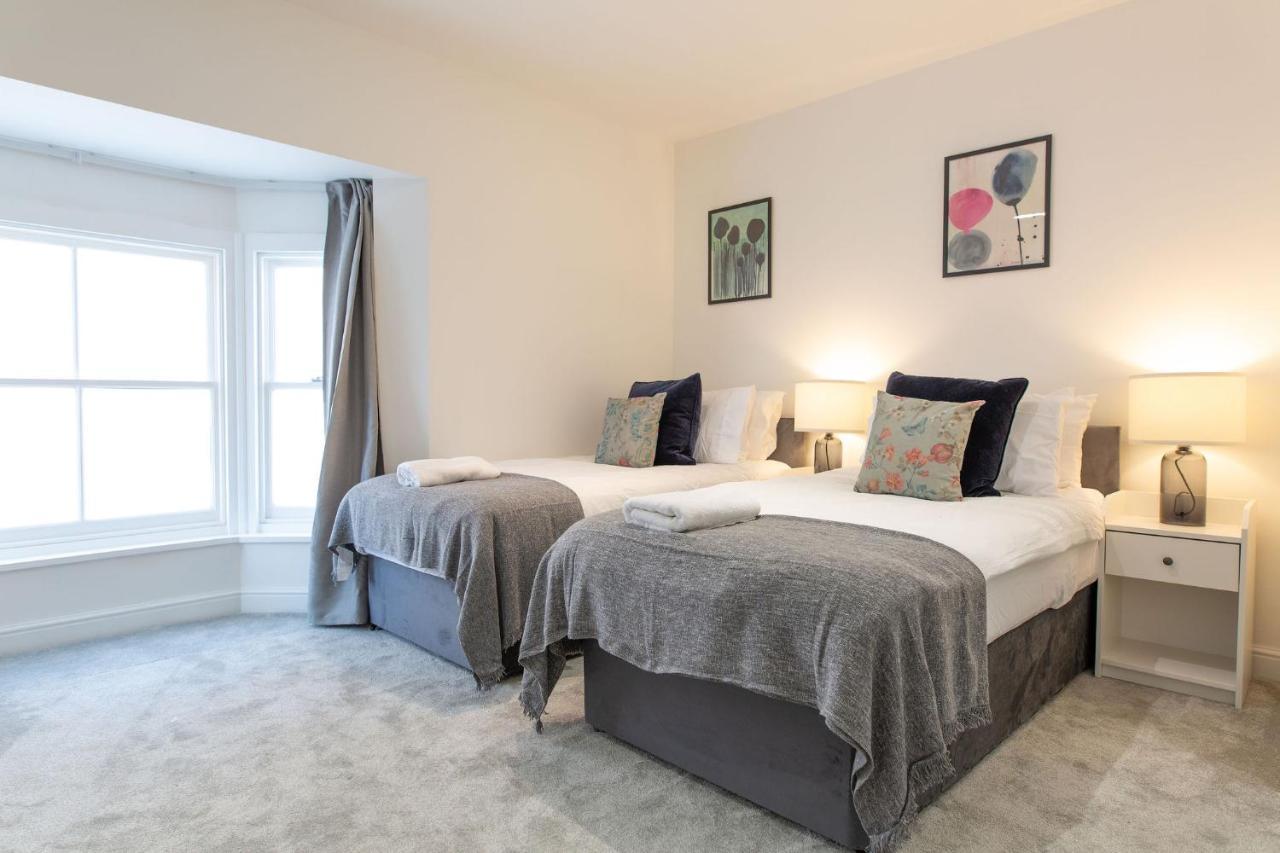 Stayright Flats In With Designated Parking