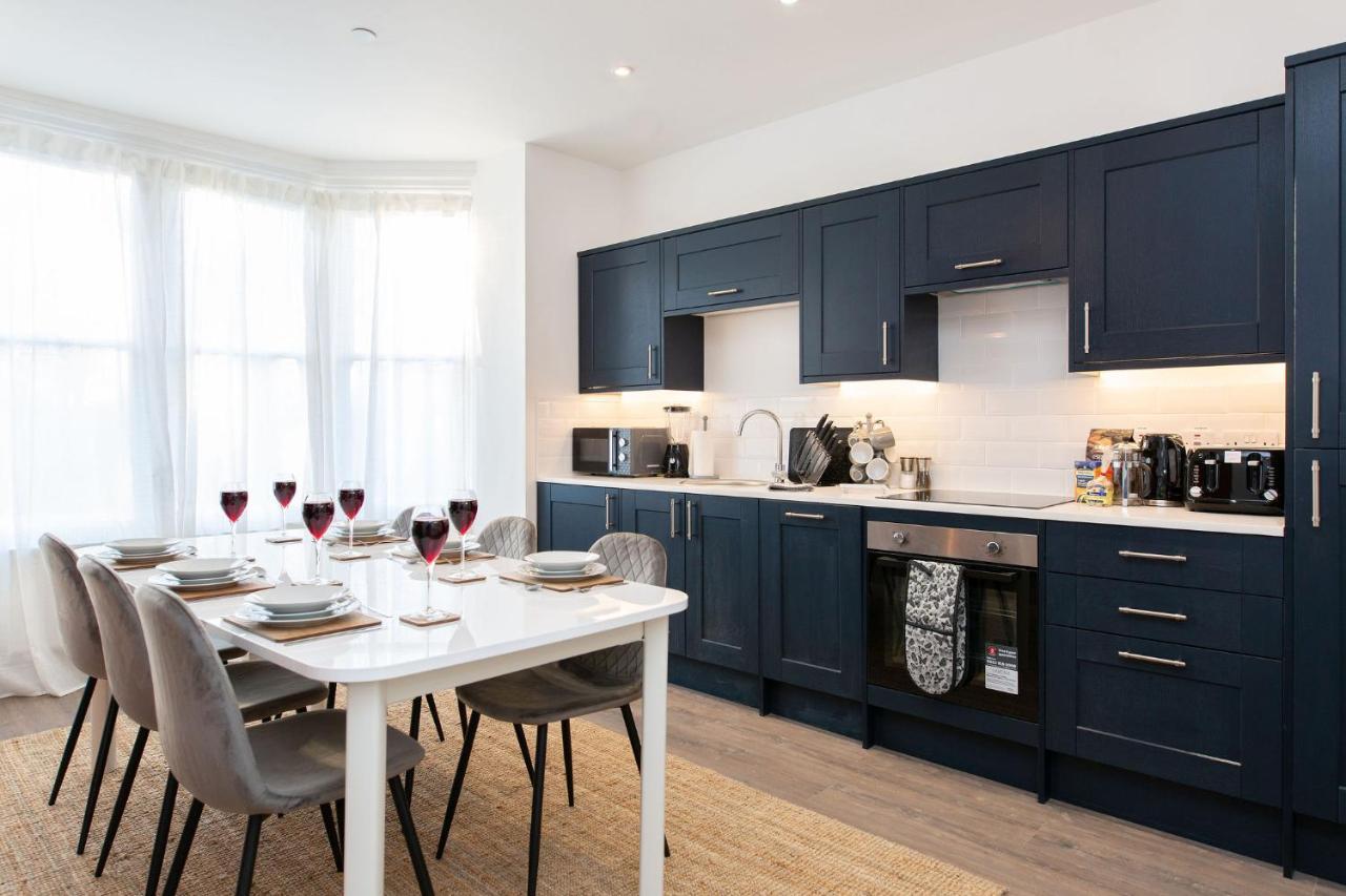 Apartment Stayright Flats In With Designated Parking